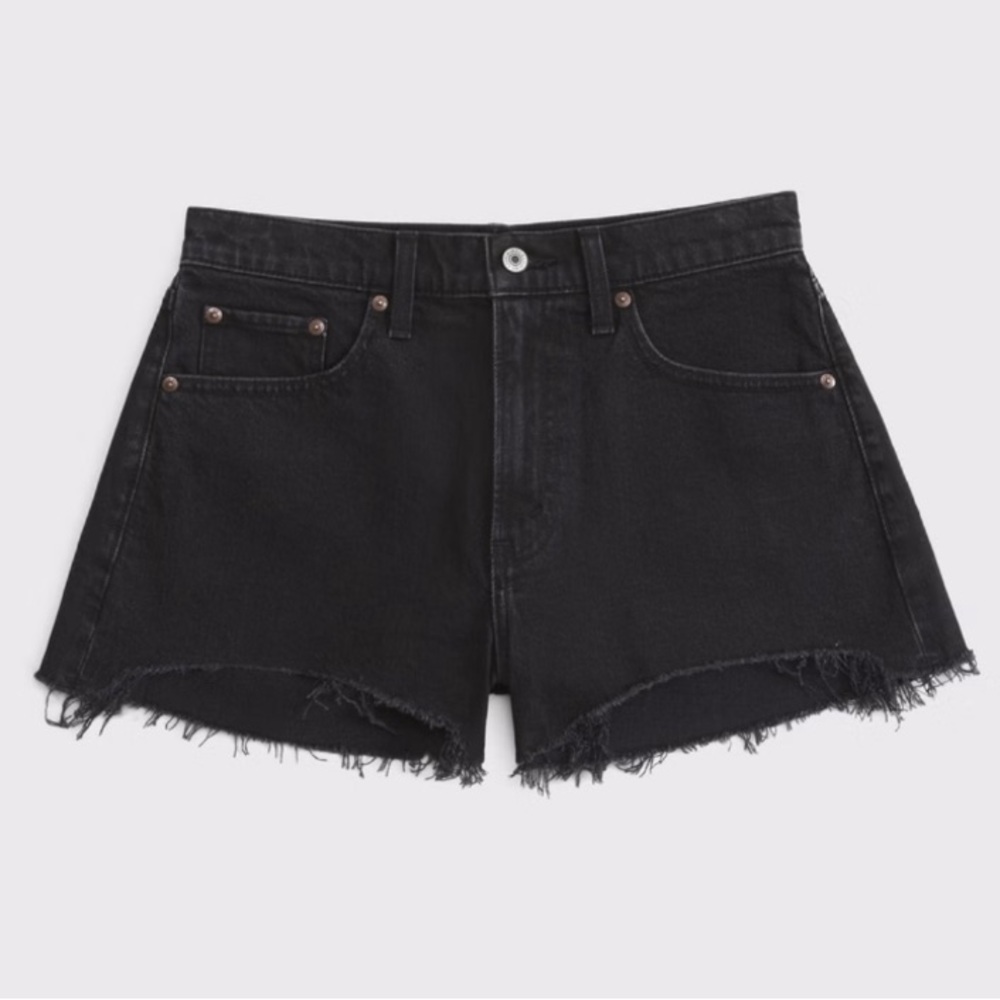 Abercrombie Curve Love High Rise Mom Short 25